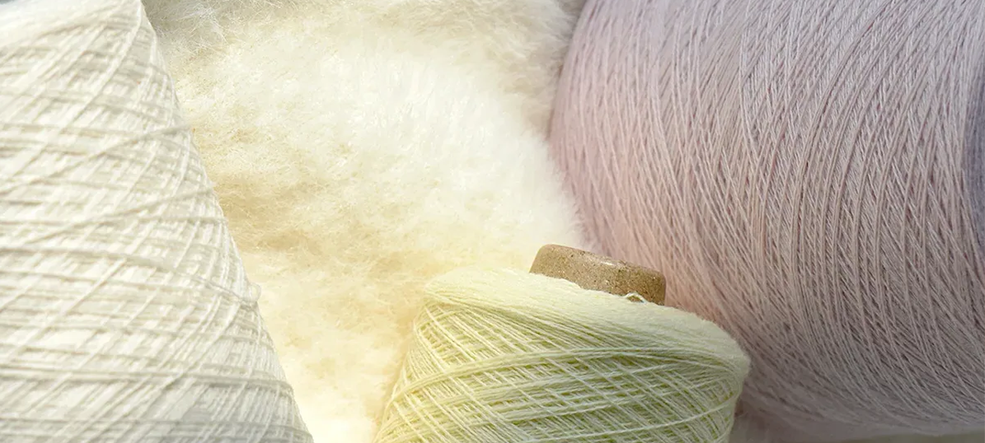 Dyeing Without Plush